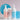 Naturkosmetik babycreme, babyshampoo und babylotion in der Maxigröße von das boep vor blauem Hintergrund
